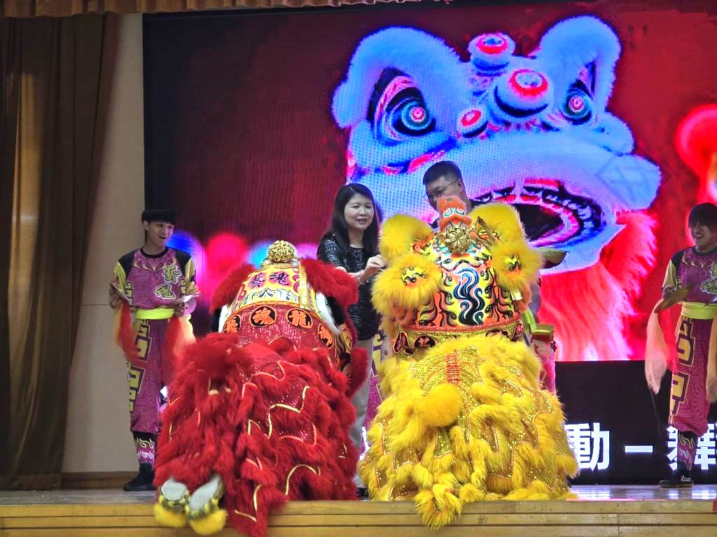 舞獅表演及收費|到校|校園集古村