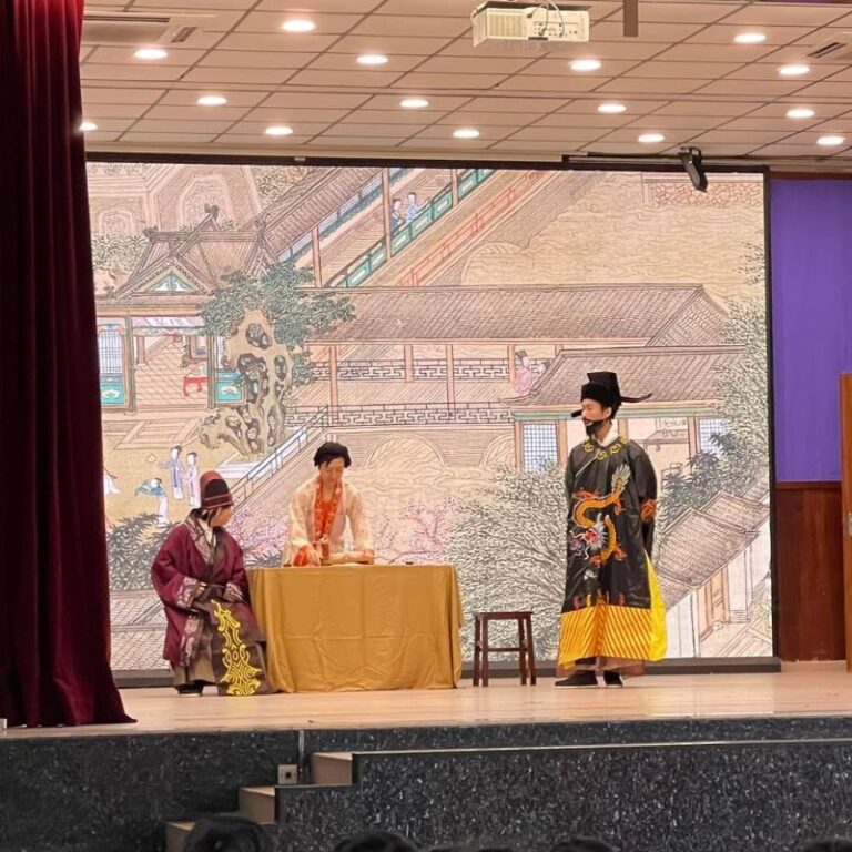 到校話劇表演-包公審奇案