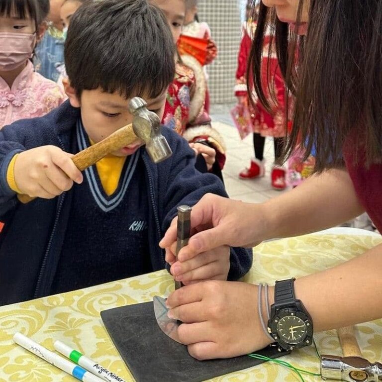 光明英來學校 鐵藝