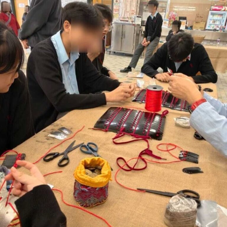 胄甲製作