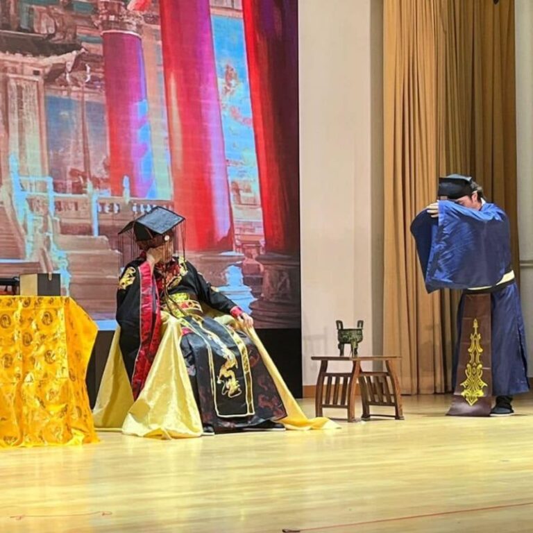 話劇秦始皇